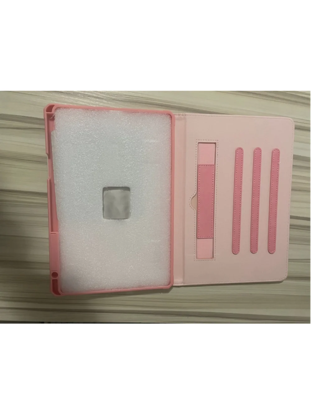 Unbranded pink folio